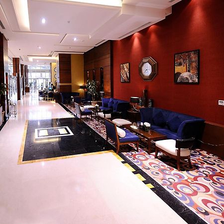 Qaser Al Hamra By Warwick Ar Riyad Esterno foto
