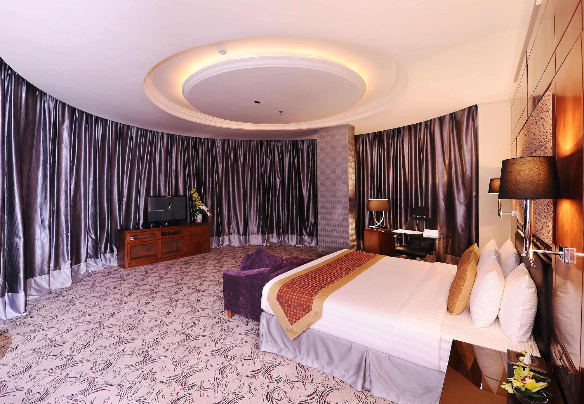 Qaser Al Hamra By Warwick Ar Riyad Esterno foto