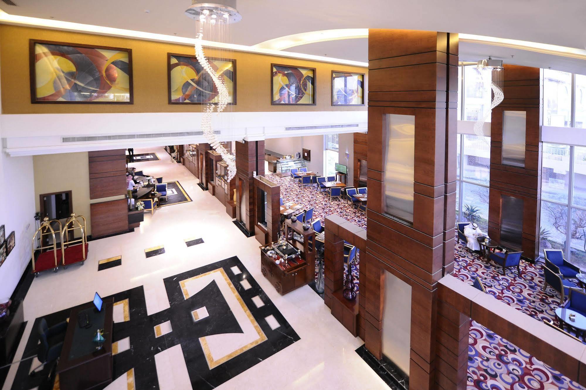 Qaser Al Hamra By Warwick Ar Riyad Esterno foto