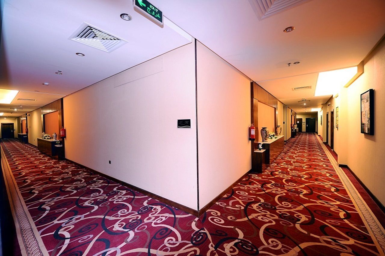 Qaser Al Hamra By Warwick Ar Riyad Esterno foto